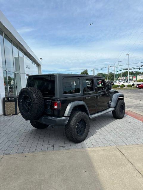 Used 2018 Jeep Wrangler Unlimited Sport S AWD/4WD image 9