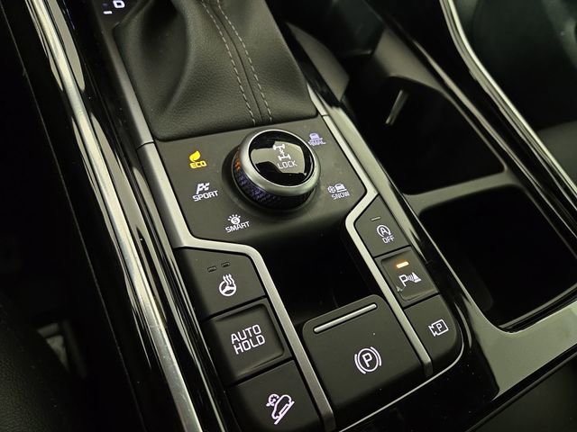 Certified 2025 Kia Sorento SX Prestige image 30