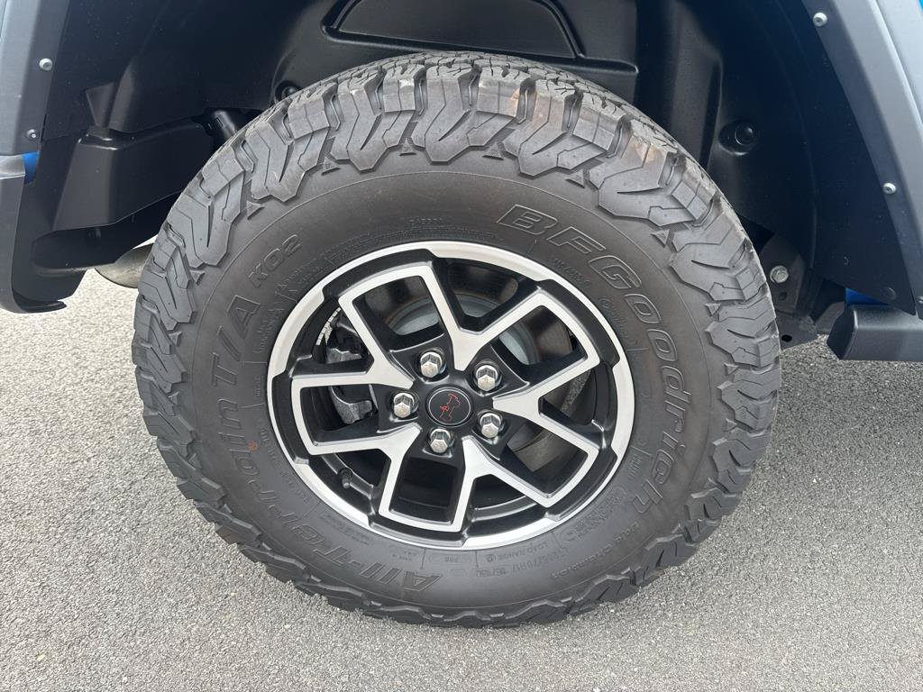 Used 2024 Jeep Wrangler Unlimited Rubicon w/ Safety Group AWD/4WD image 37