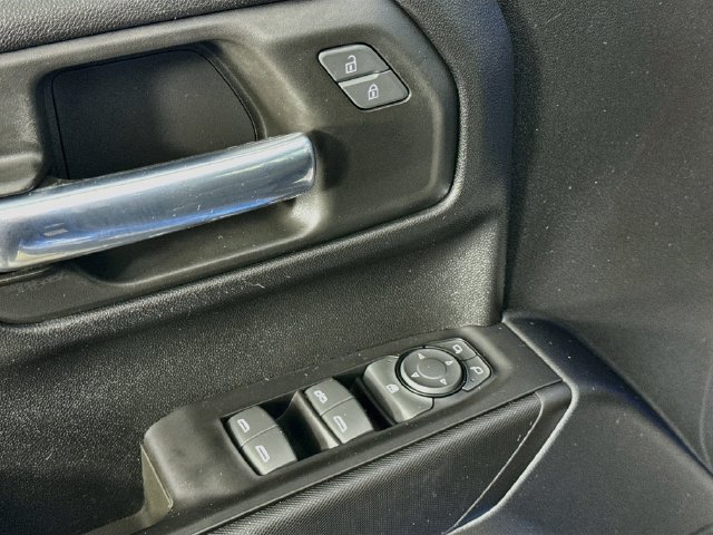 Used 2023 Chevrolet Silverado 1500 Custom AWD/4WD image 19