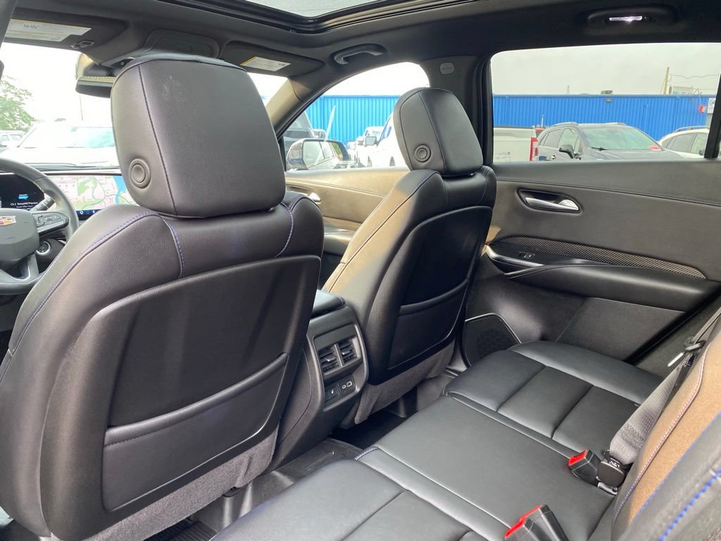 Used 2025 Cadillac XT4 Sport w/ LPO, Floor Liner Package AWD/4WD image 15