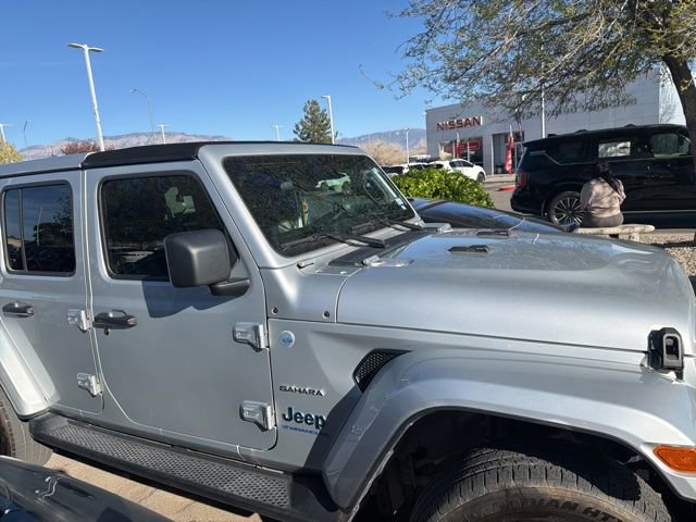 Used 2024 Jeep Wrangler Sahara 4xe image 10