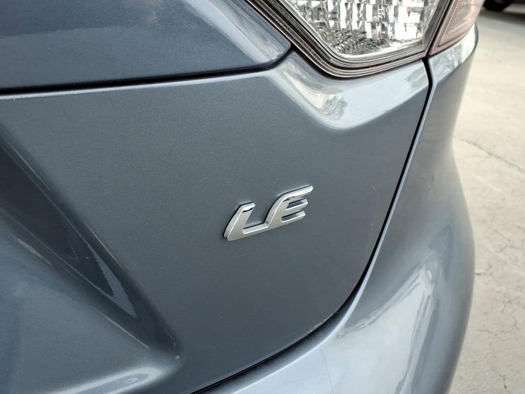 Used 2025 Toyota Corolla LE image 10