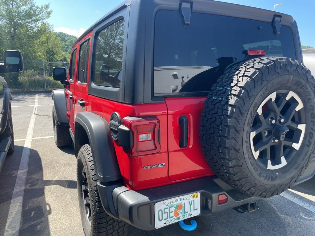 Certified 2024 Jeep Wrangler Unlimited Rubicon 4xe AWD/4WD image 17