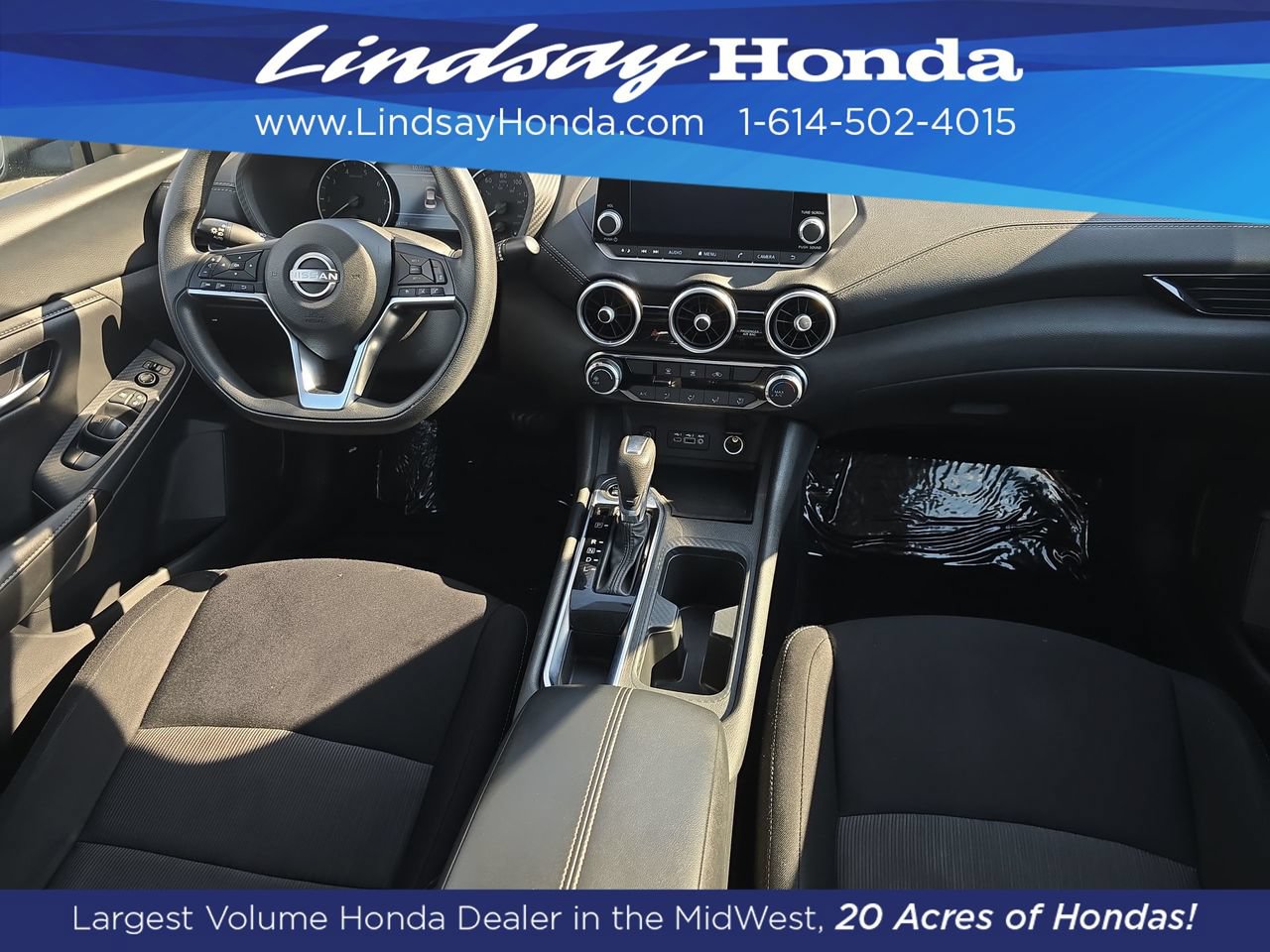Used 2024 Nissan Sentra SV FWD image 28