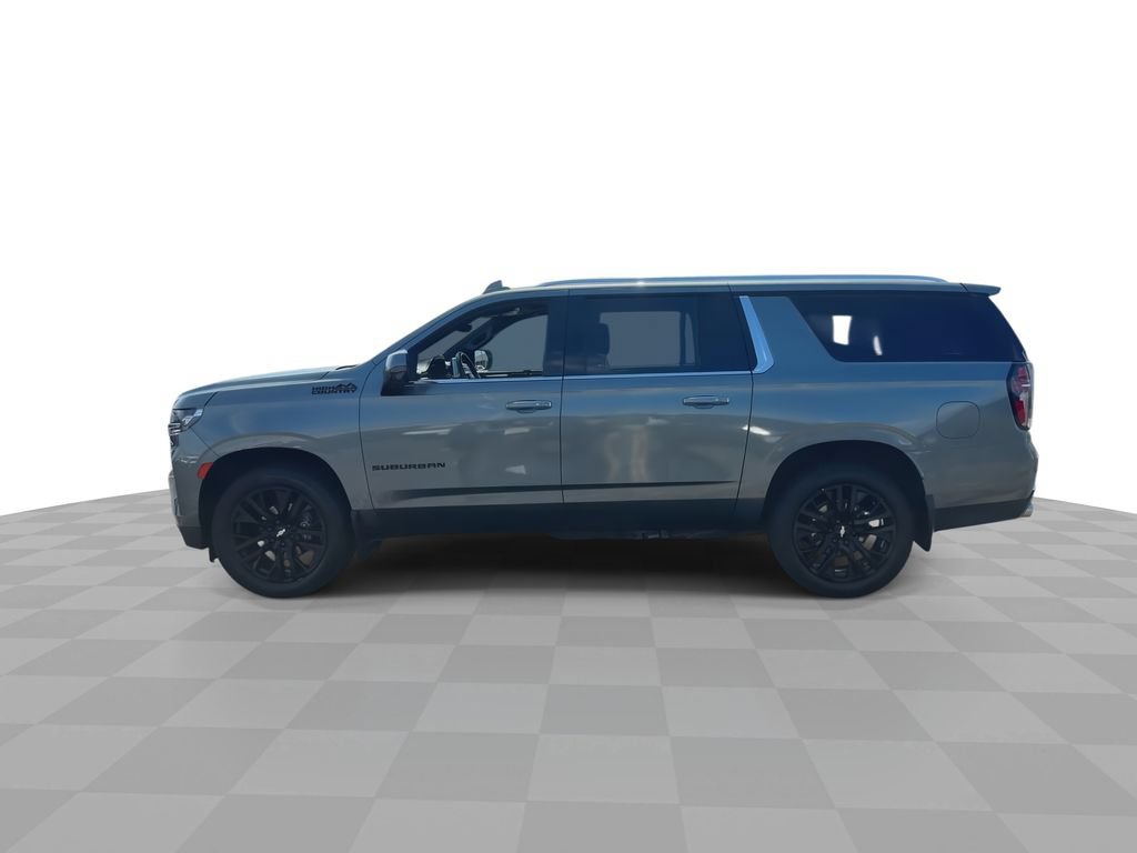 Used 2023 Chevrolet Suburban High Country AWD/4WD image 5