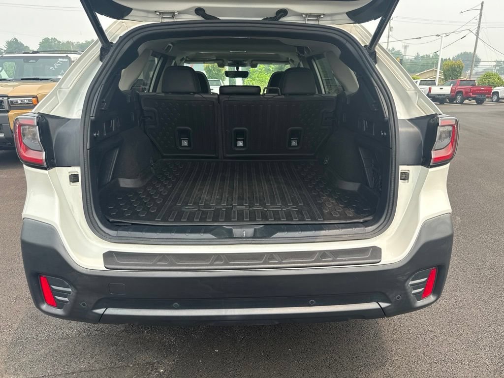 Used 2020 Subaru Outback Onyx Edition XT AWD/4WD image 4
