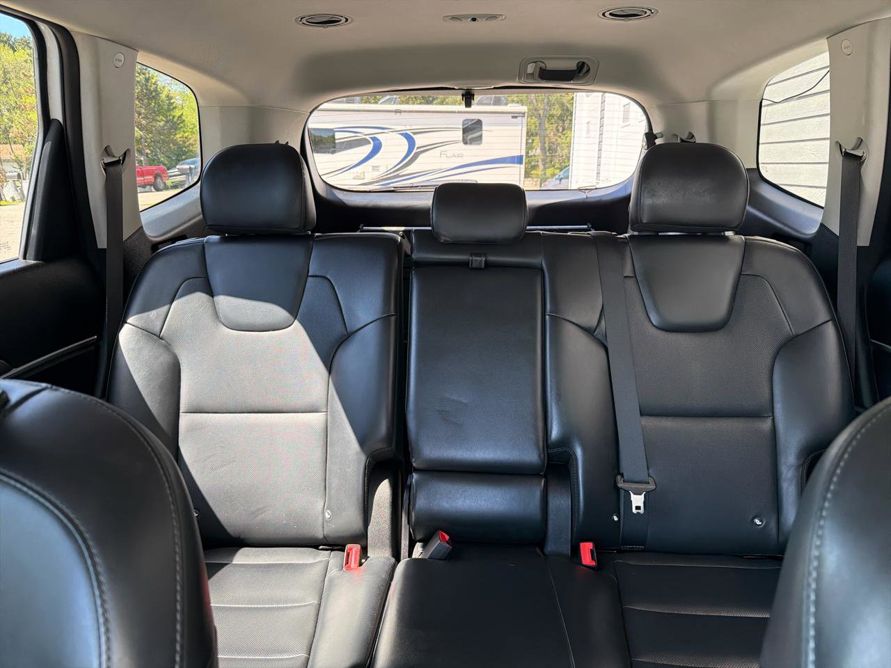 Used 2020 Kia Telluride LX FWD image 28