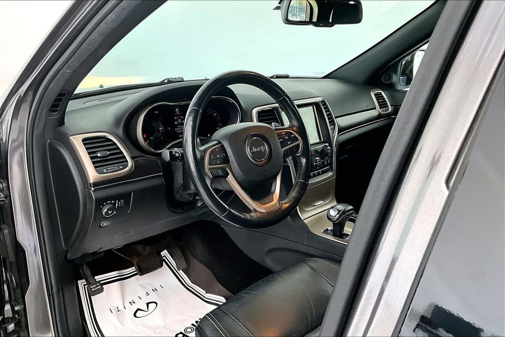 Used 2015 Jeep Grand Cherokee Limited image 17