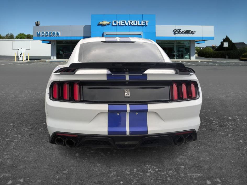 Used 2019 Ford Mustang Shelby GT350 w/ Technology Package RWD image 4