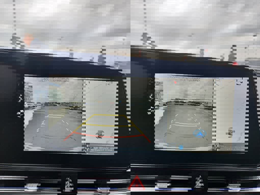 Used 2024 Hyundai Elantra SEL w/ Convenience Package image 26