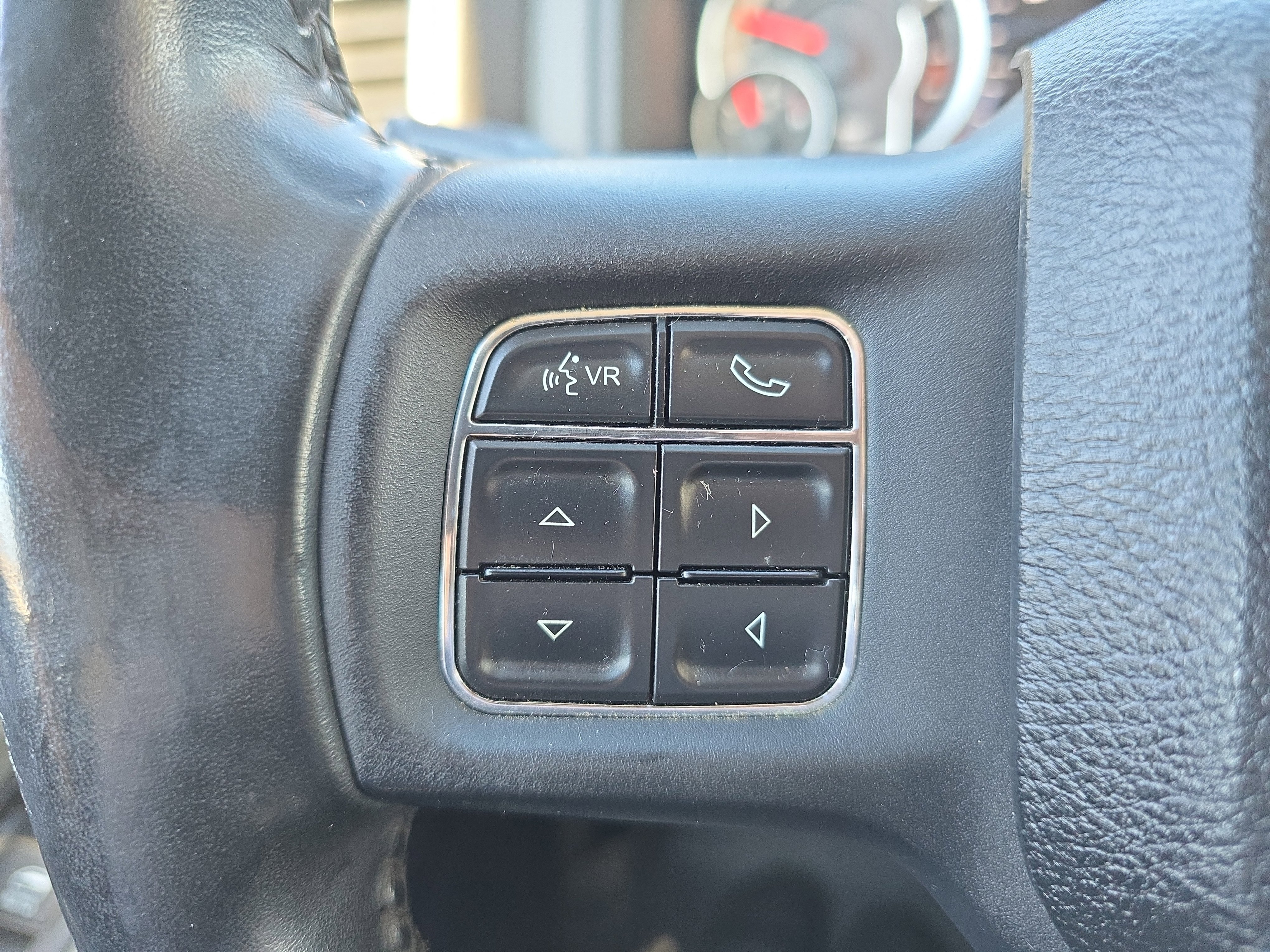 Used 2014 RAM 1500 Outdoorsman image 17