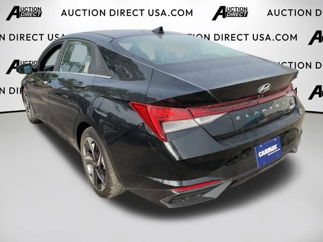 Used 2021 Hyundai Elantra Limited image 13