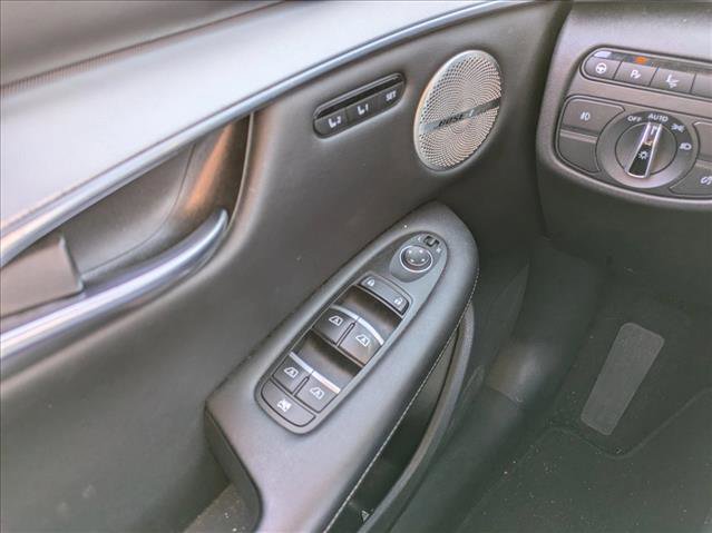 Used 2021 INFINITI QX50 Sensory w/ Accent Package image 17