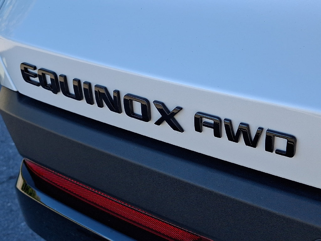 Used 2025 Chevrolet Equinox RS AWD/4WD image 31