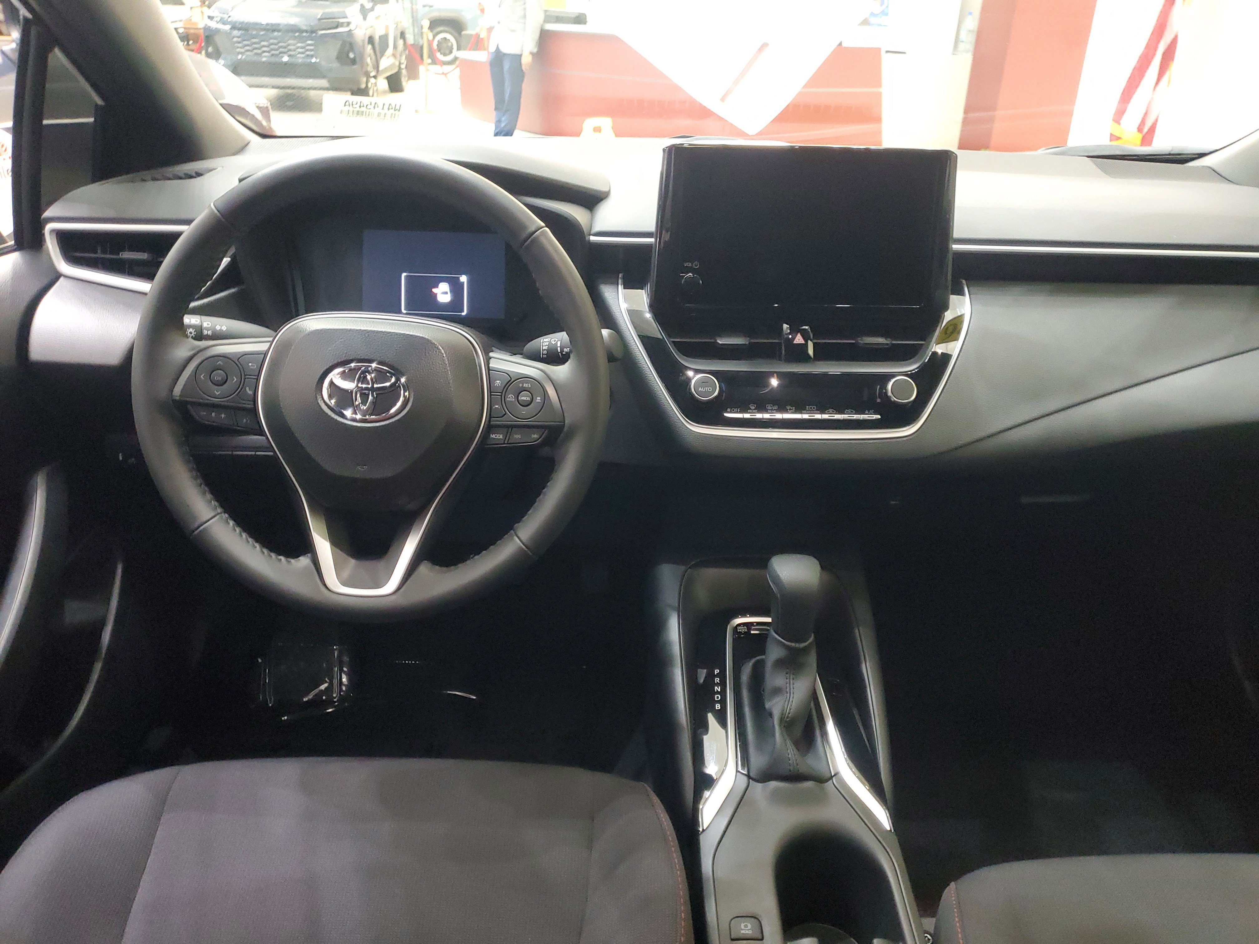 Certified 2026 Toyota Corolla SE FWD image 7