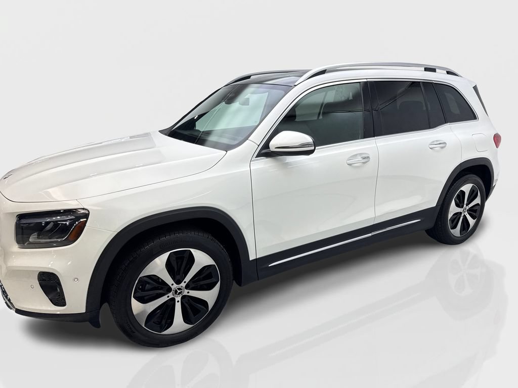Used 2024 Mercedes-Benz GLB 250 image 11