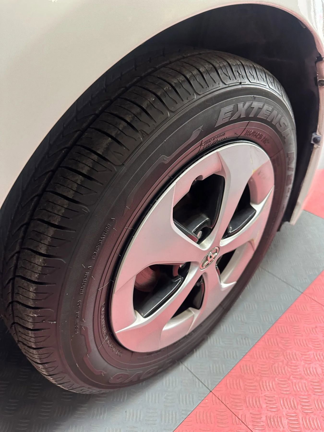 Used 2013 Toyota Prius Three w/ Solar Roof Pkg image 33