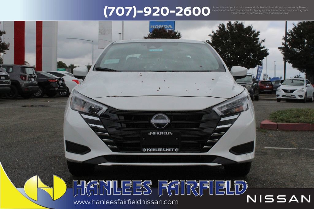 New 2025 Nissan Versa SV w/ Trunk Package FWD image 4