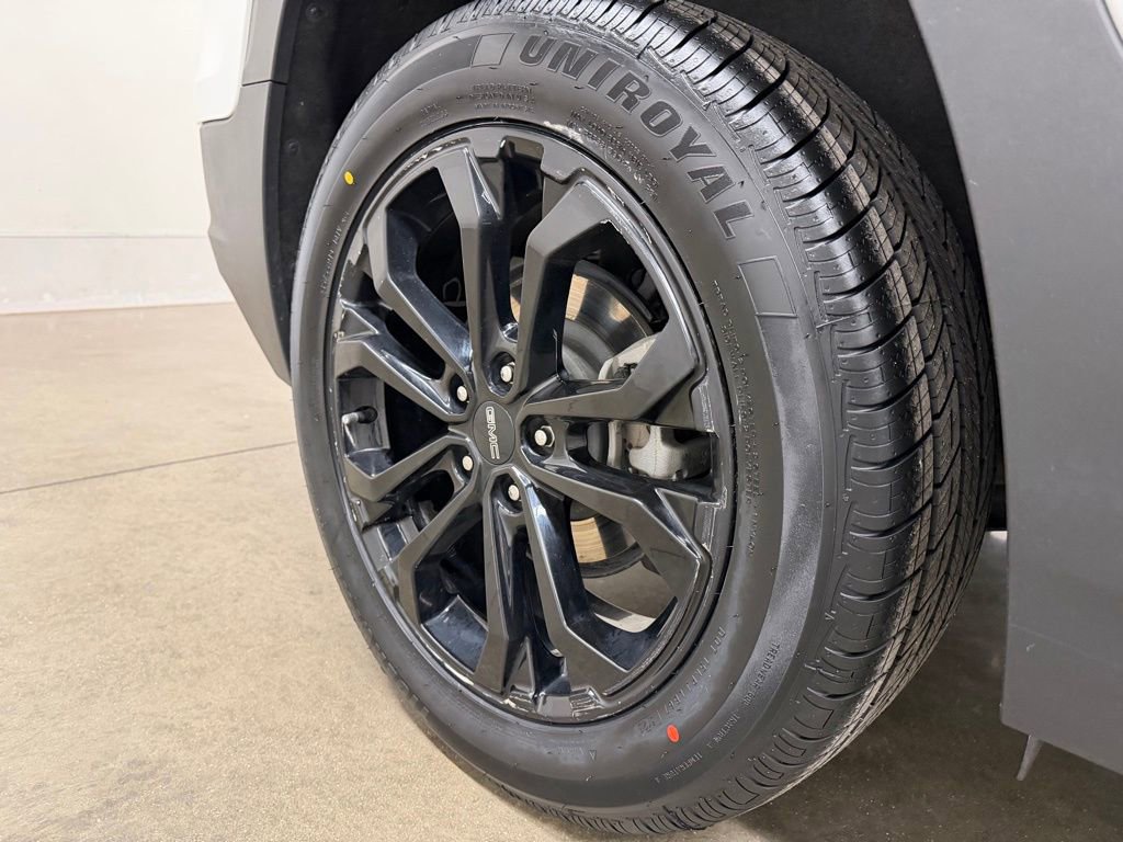 Certified 2021 GMC Terrain SLE w/ Driver Convenience Package image 11