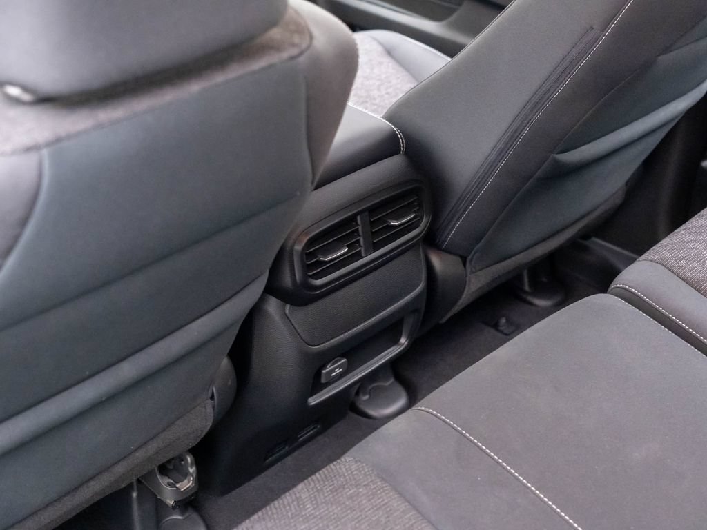 Used 2025 Honda Ridgeline Sport image 18