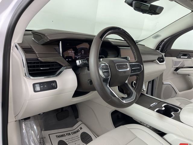 Used 2025 GMC Acadia Denali w/ Super Cruise Package image 20