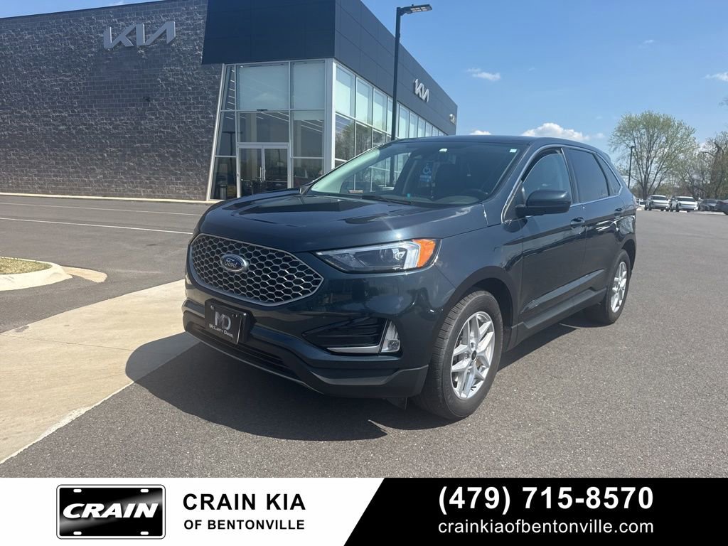 Used 2024 Ford Edge SEL w/ Convenience Package image 5