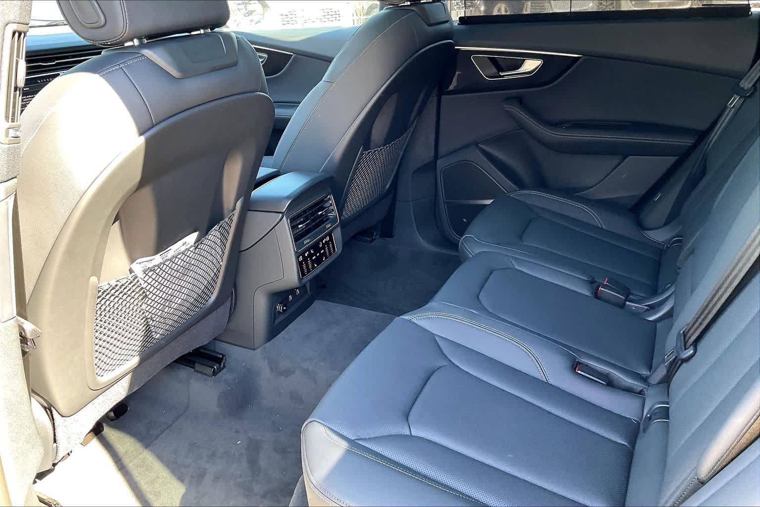 New 2027 Audi Q8 Premium Plus AWD/4WD image 17
