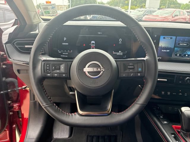 Used 2025 Nissan Kicks SR FWD image 20