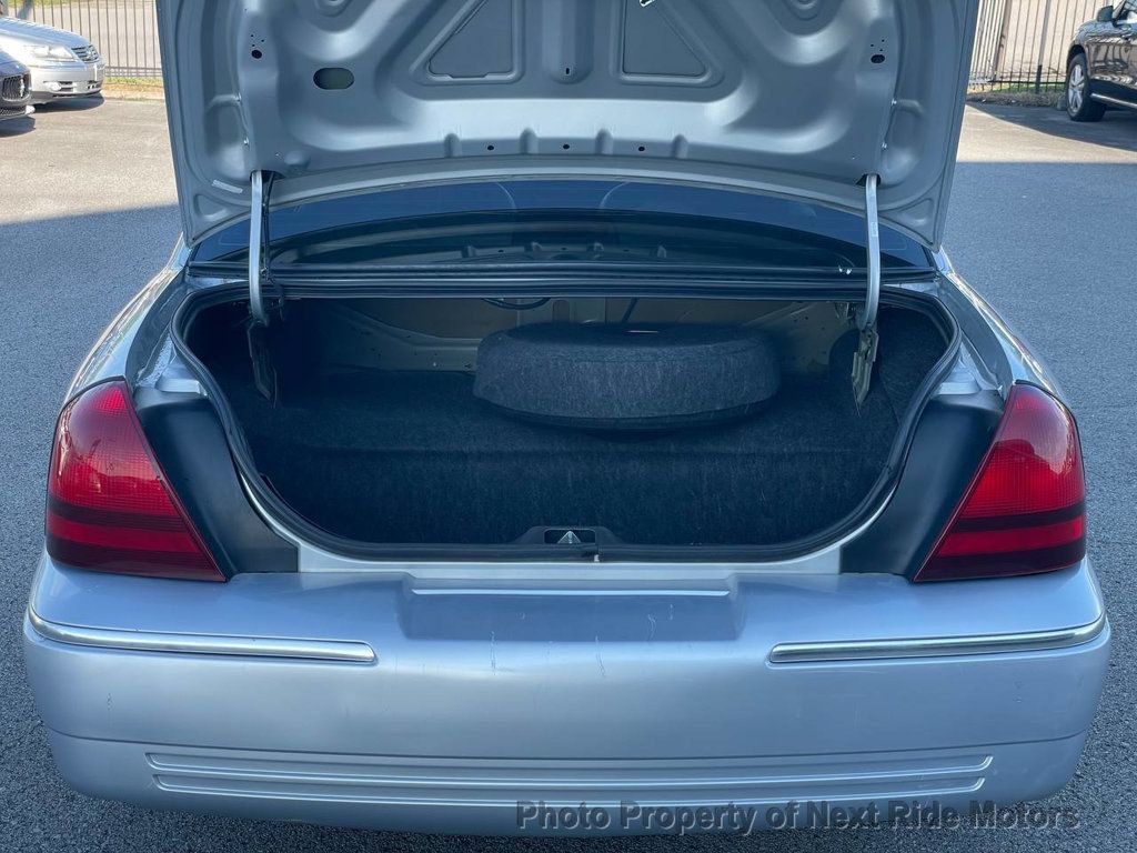 Used 2003 Mercury Grand Marquis LS RWD image 25