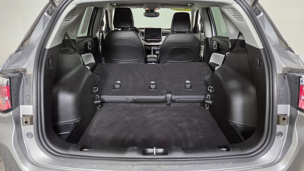 Used 2022 Jeep Compass Limited AWD/4WD image 11