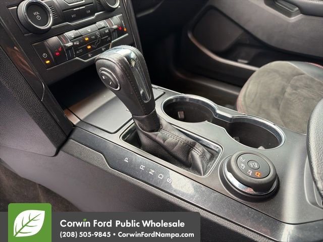 Used 2018 Ford Explorer XLT w/ Equipment Group 202A image 21