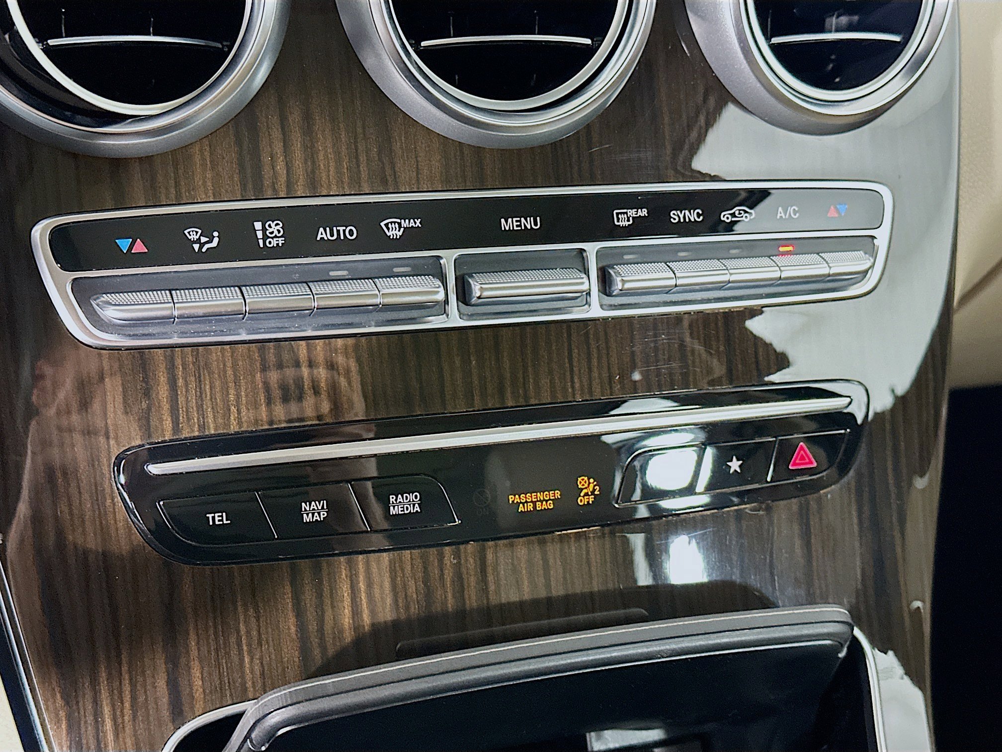 Used 2022 Mercedes-Benz GLC 300 4MATIC image 23