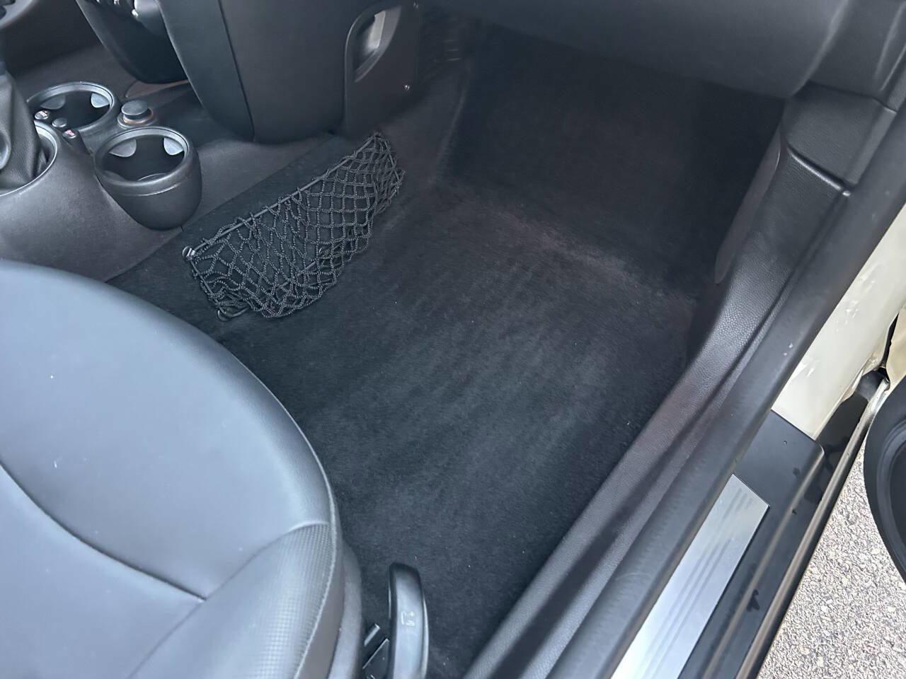 Used 2011 MINI Cooper Hardtop image 37