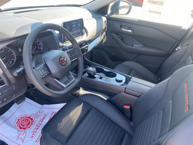 New 2026 Nissan Rogue SV image 16