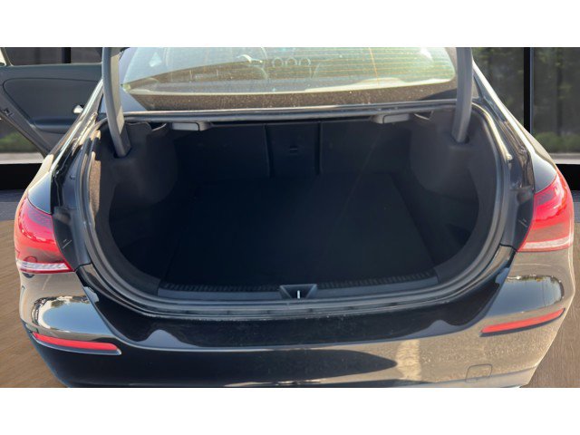 Used 2022 Mercedes-Benz A 220 image 26