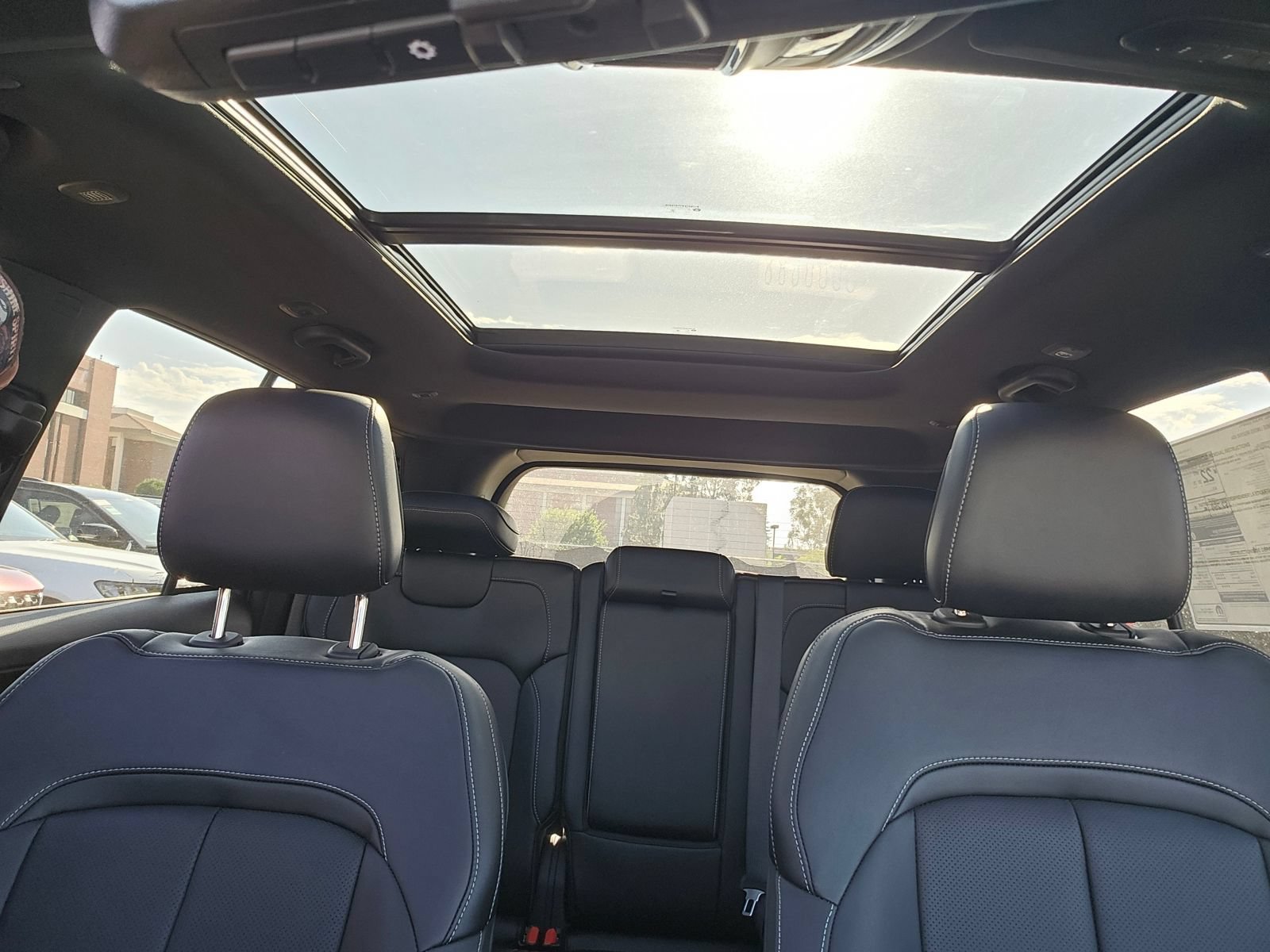 New 2026 Jeep Grand Cherokee Limited AWD/4WD image 28