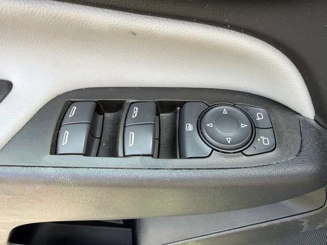 Used 2023 Chevrolet Equinox LS w/ LPO, Cargo Package FWD image 19