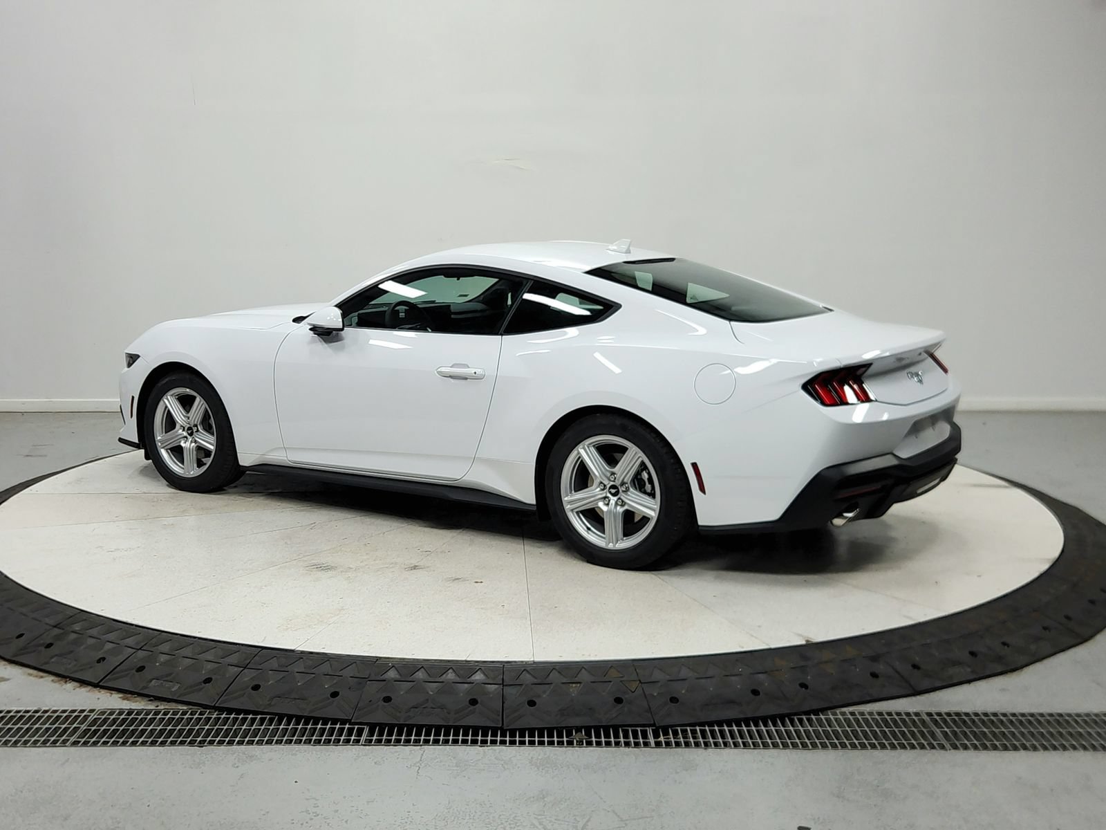 New 2026 Ford Mustang Coupe RWD image 6