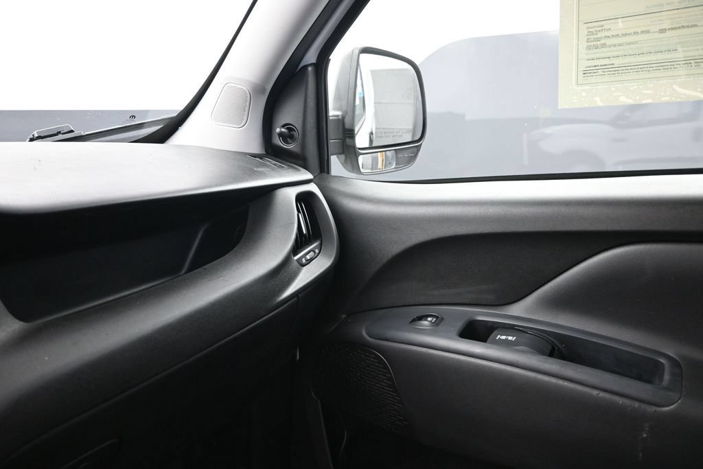 Used 2021 RAM ProMaster City Tradesman FWD image 11