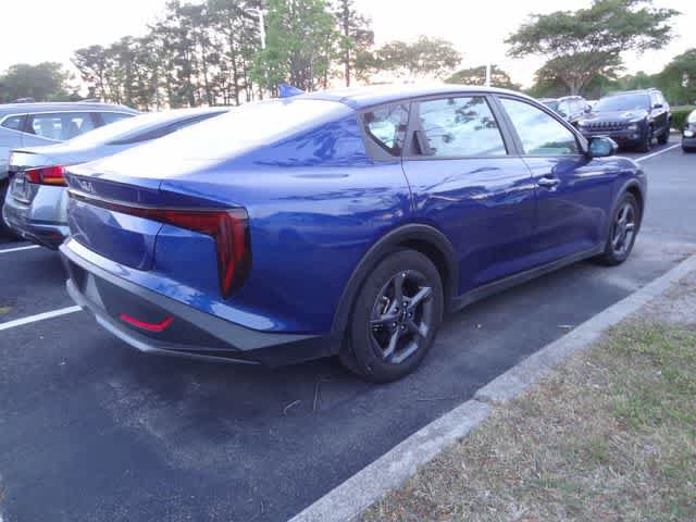 Used 2025 Kia K4 LXS FWD image 5