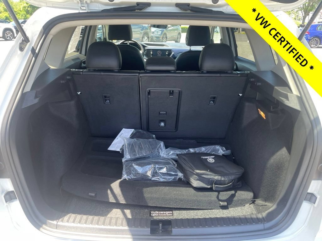 Certified 2023 Volkswagen Taos SE FWD image 20