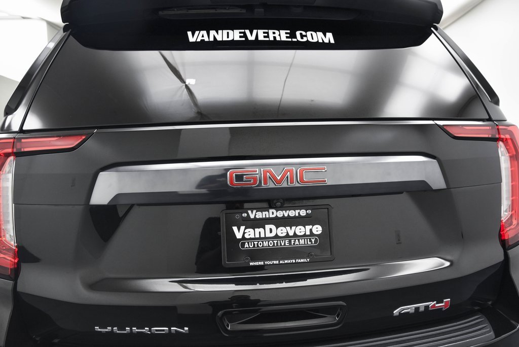 Used 2023 GMC Yukon XL AT4 image 6