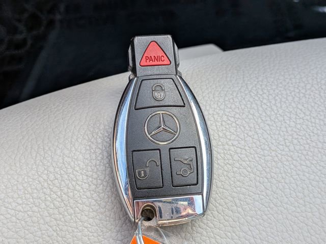 Used 2011 Mercedes-Benz E 350 Sedan image 30