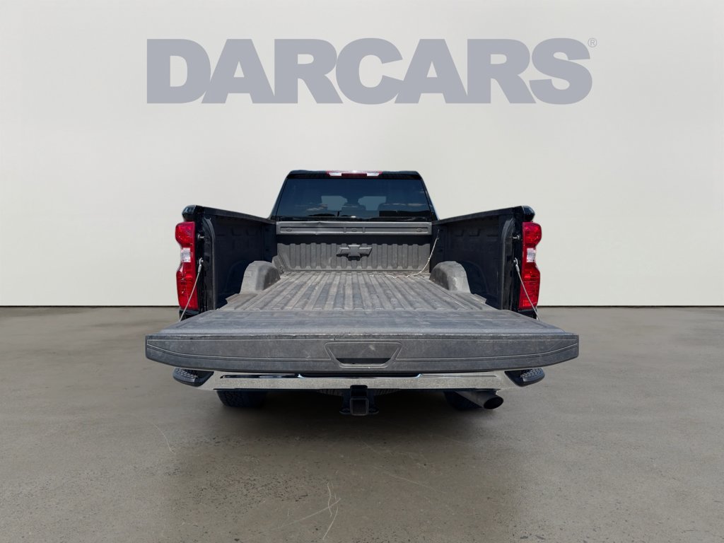 Used 2025 Chevrolet Silverado 2500 LT AWD/4WD image 11