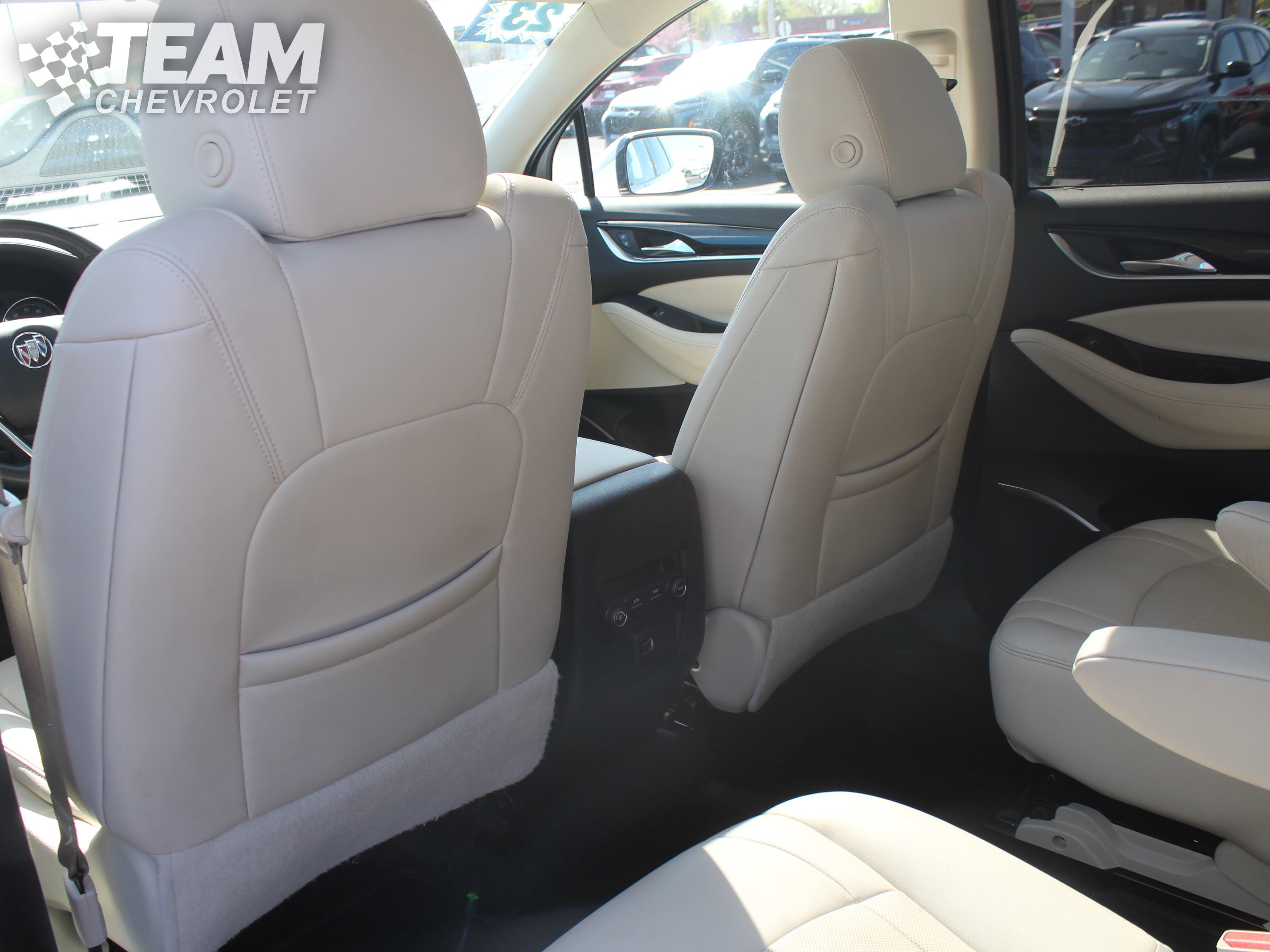Used 2023 Buick Enclave Essence w/ Experience Buick Package AWD/4WD image 21