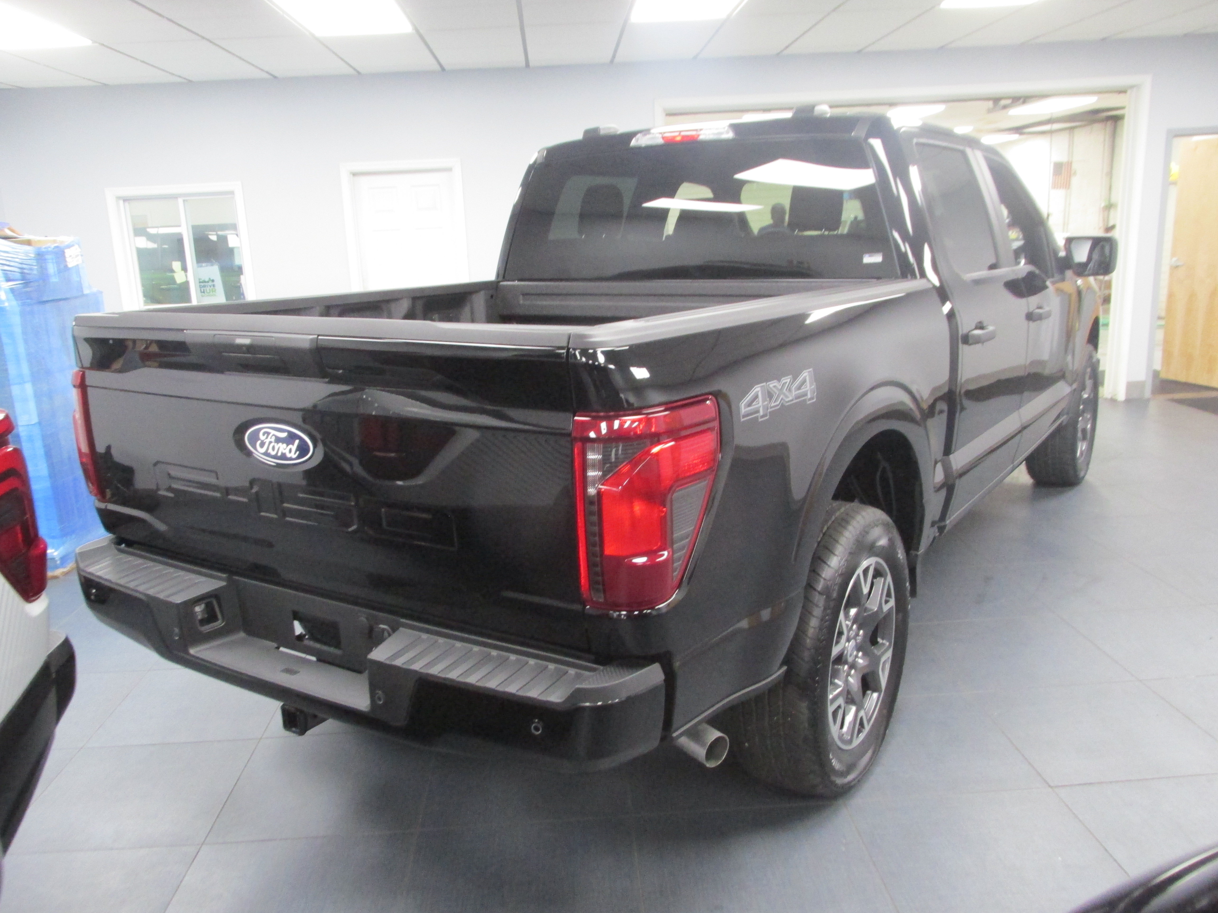 New 2025 Ford F150 STX w/ Equipment Group 200A AWD/4WD image 5