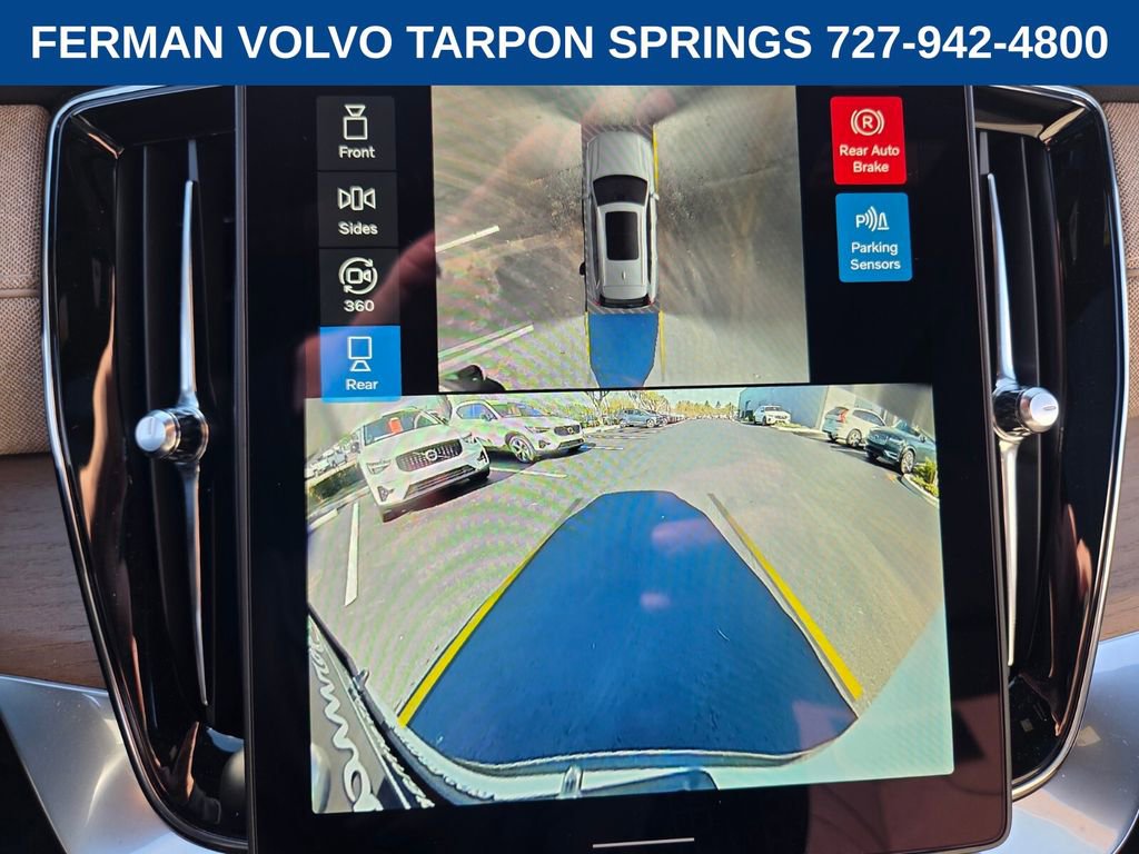 New 2026 Volvo XC90 B5 Plus w/ Protection Package Premier image 26
