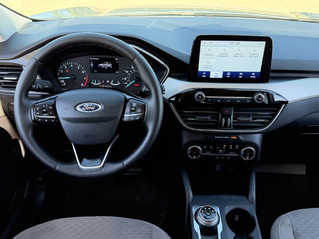Used 2022 Ford Escape SE w/ Convenience Package FWD image 12