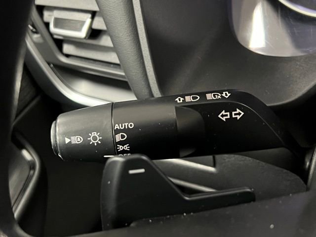 Used 2023 Nissan Rogue S image 27